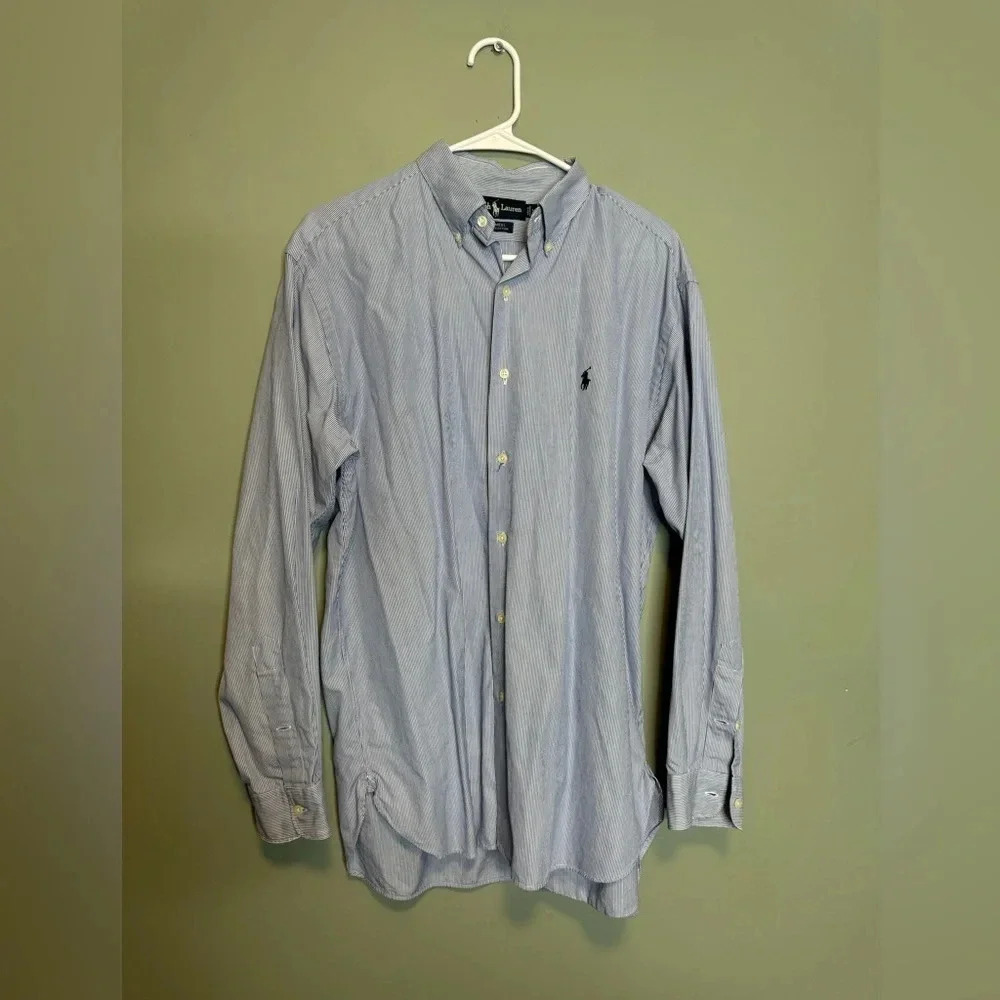 Ralph Lauren Men’s MCMEEL Button Up Dress Shirt Medium Blue Stripe